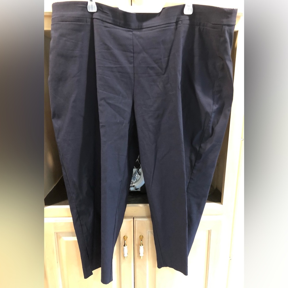 Jones New York Navy Crop Pants Sz. 3X